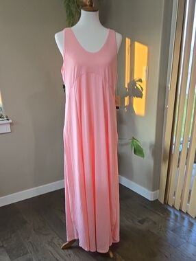 HALARA Coral Pink Sleeveless Maxi Dress